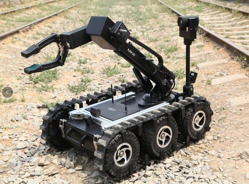 参加特种机器人实战论坛,亲临世界机器人大会现场 - 专知