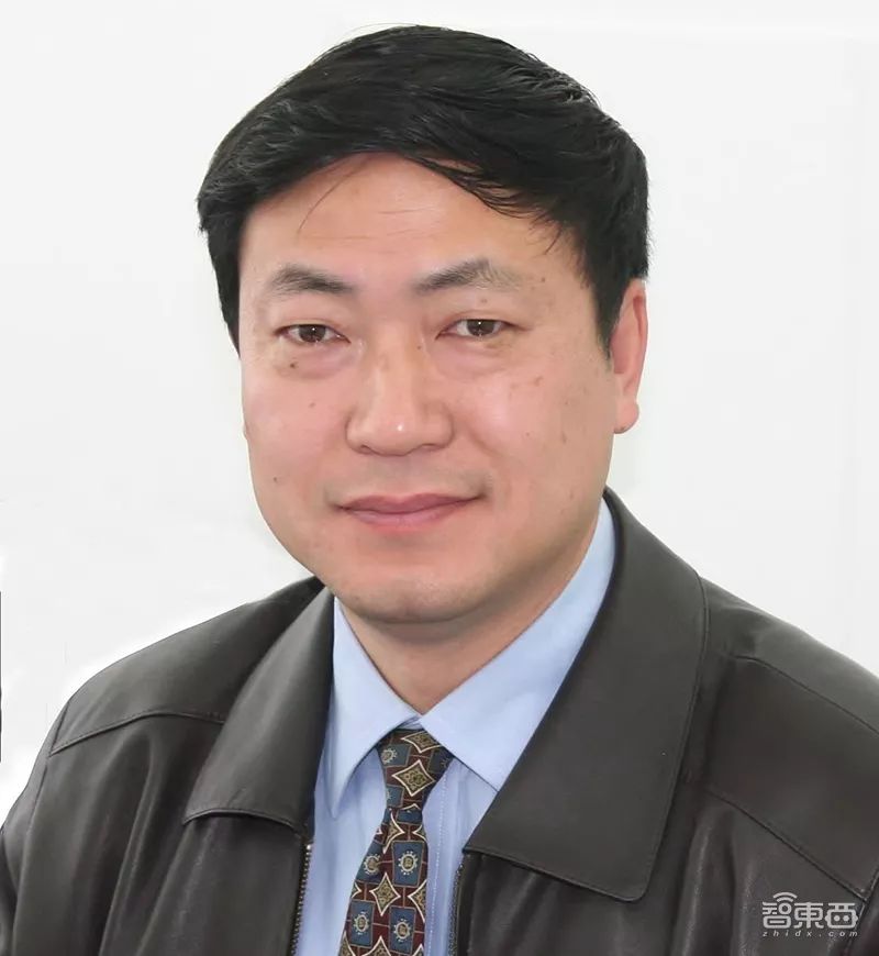 2010年,在连续创业后,张于庆和夏淳功成身退,一起创办了硅谷第一家