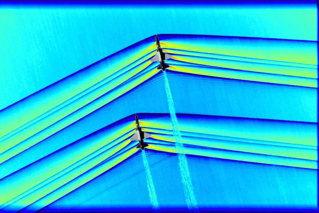 震撼新技术展现超音速飞机飞行的绝美激波图案