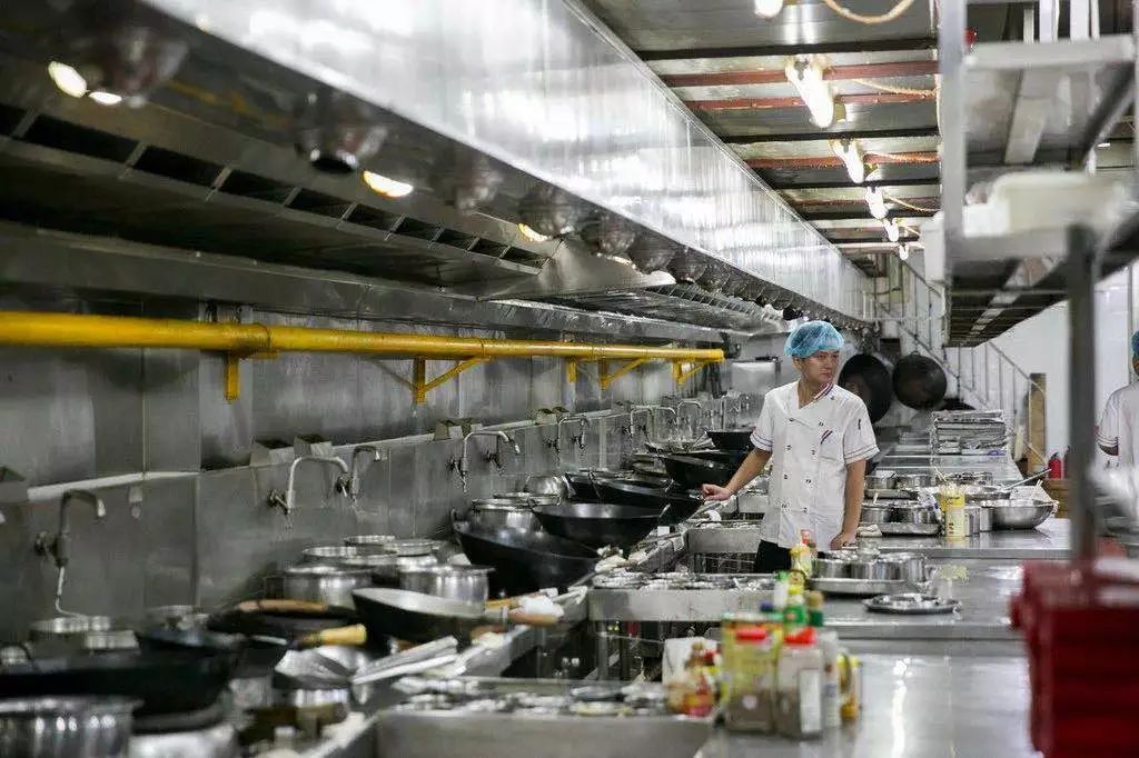 外婆家,西贝后厨被曝卫生问题,但这并不奇怪 - 专知