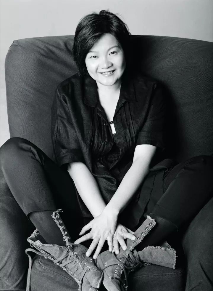 洪晃:我不是那种反男人的女权主义分子 - 专知