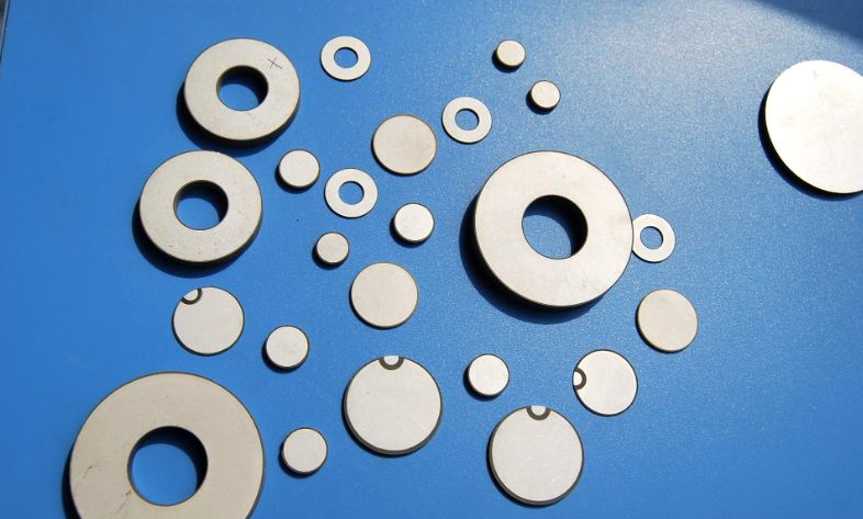 做铁电材料的都知道pzt陶瓷,在业界有着极为广泛的应用.